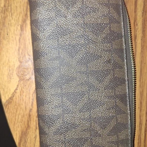 MICHAEL Michael Kors Brown Wallet - Picture 9 of 11